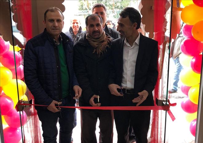 Nusaybin´de Gezer Bay-Bayan ve Çocuk Giyim Mağazası Açıldı