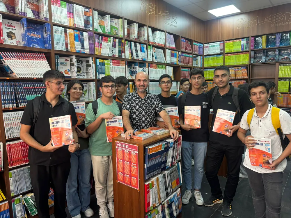 Nusaybinli yazar öğrencilerle bir araya geldi